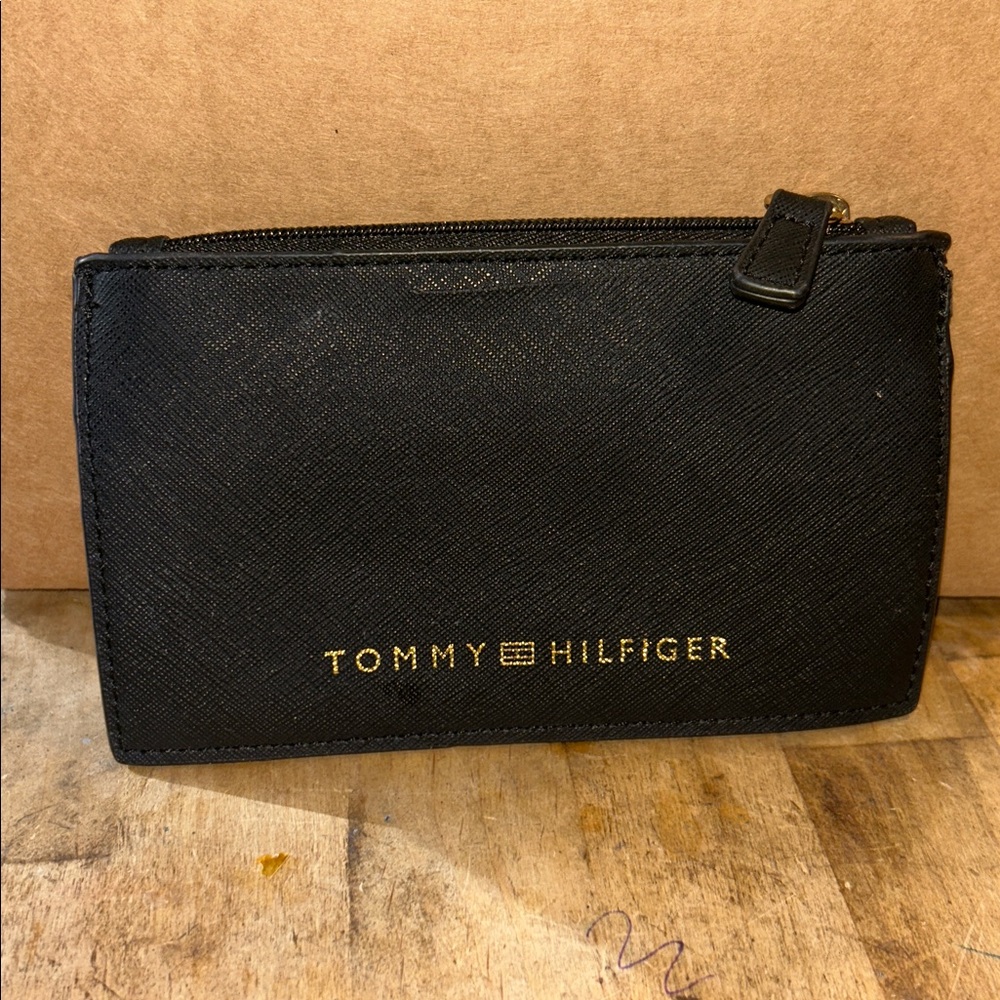 💜Tommy Hilfiger Black Pouch with Gold Accents